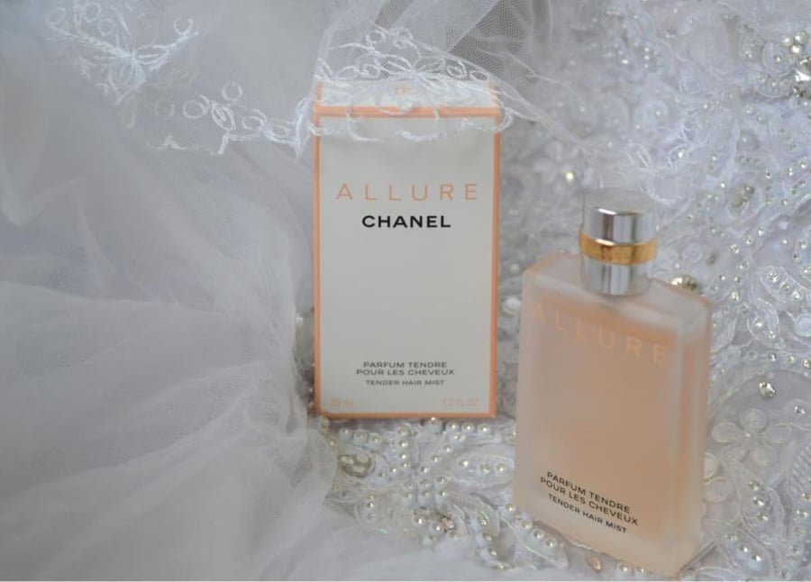 عطر الور للشعر