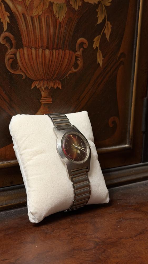West End Watch Red Antique