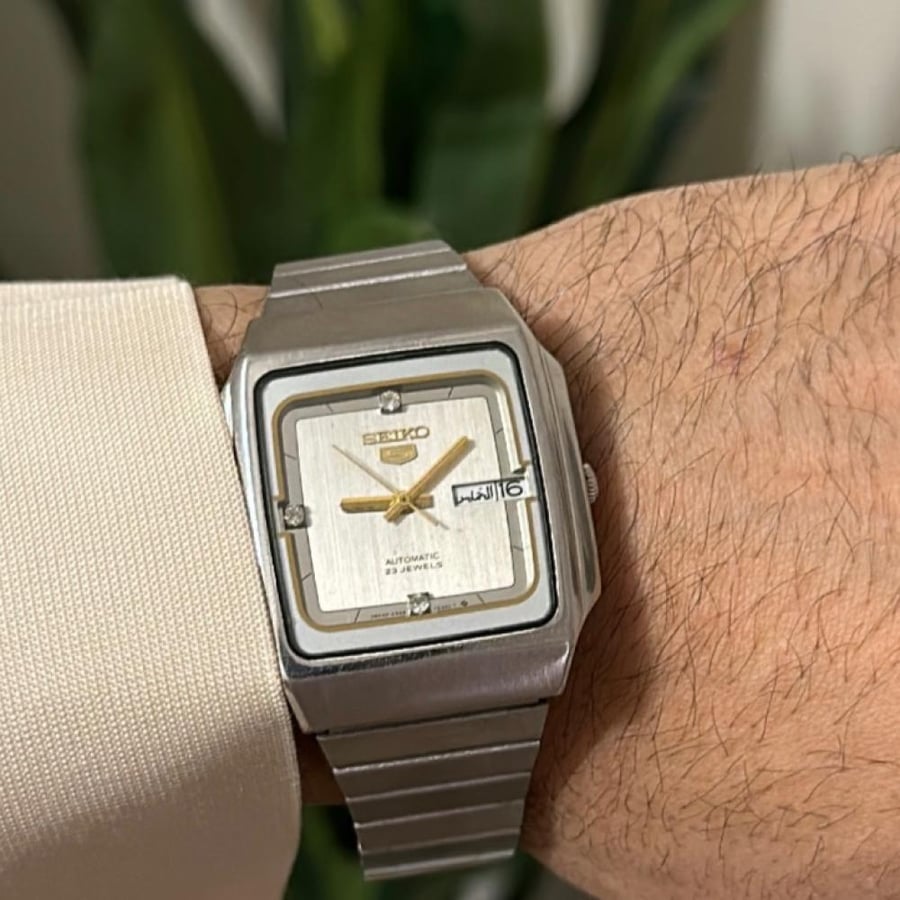 Seiko 5 white square