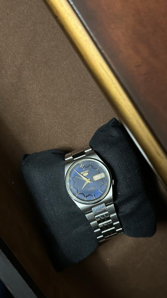 سيكو ٥ ميناء مزين برسم نجم | SEIKO 5 Star