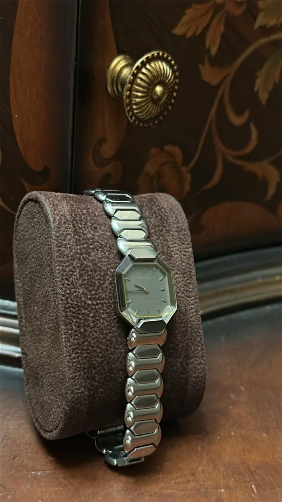 رادو نسائي قديم | Rado Vintage