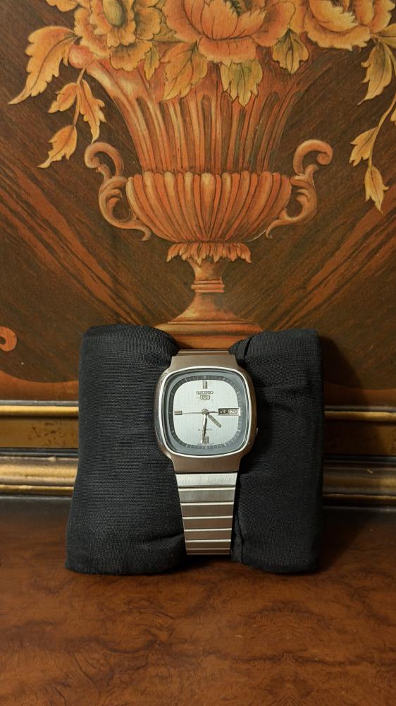 سيكو ٥ مربع سلفر | Seiko 5 Silver
