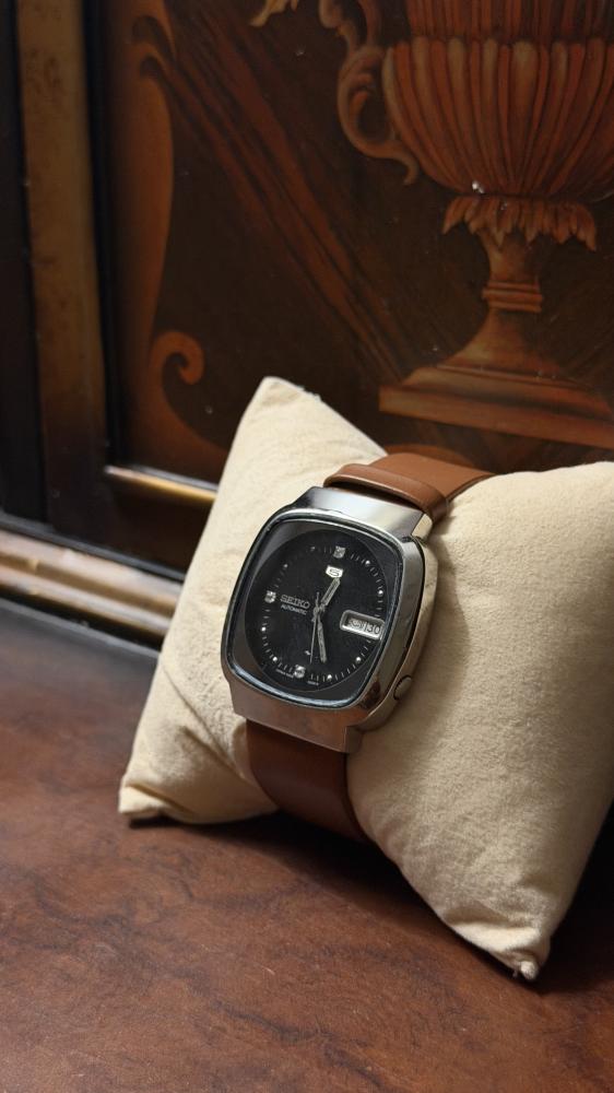 Seiko 5 Tv Rare Black