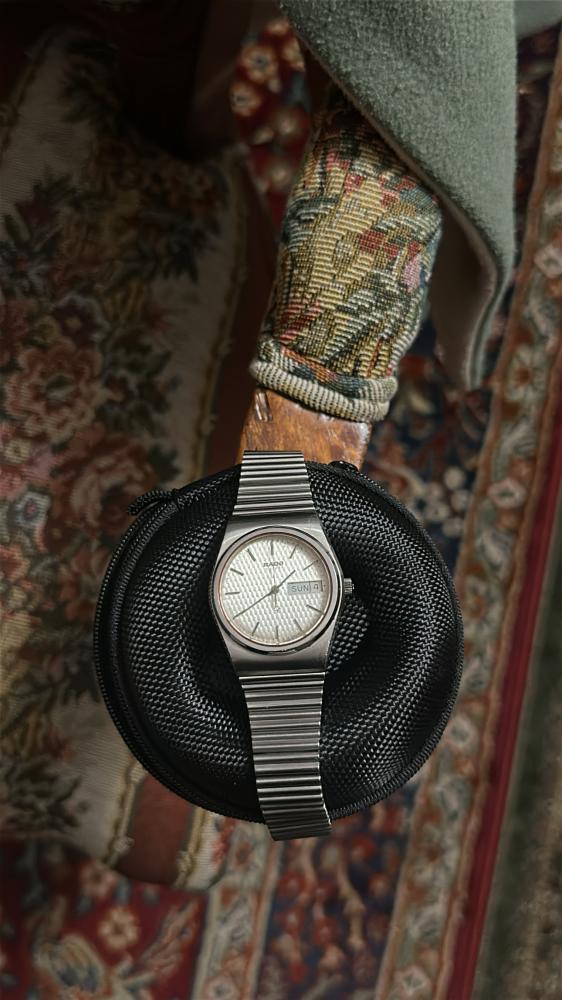 Rado Men Wristwatch Silver Round Silver Quartz Work 501107
