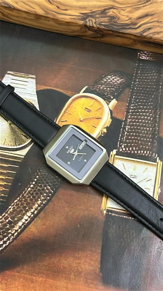 سيكو ٥ تلفاز | Seiko 5 Tv