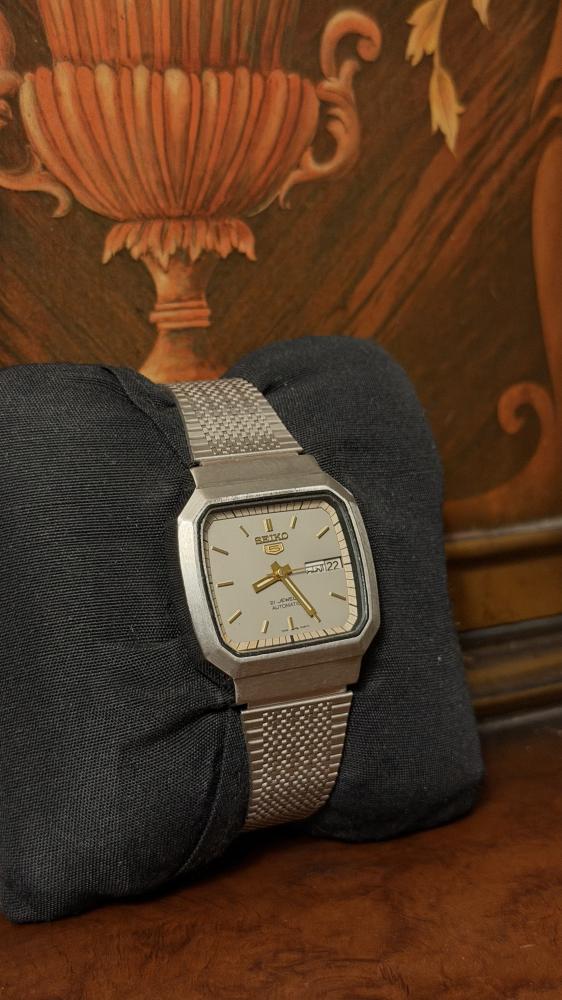 سيكو ٥ رمادي كلاسيك | Seiko 5 Classci