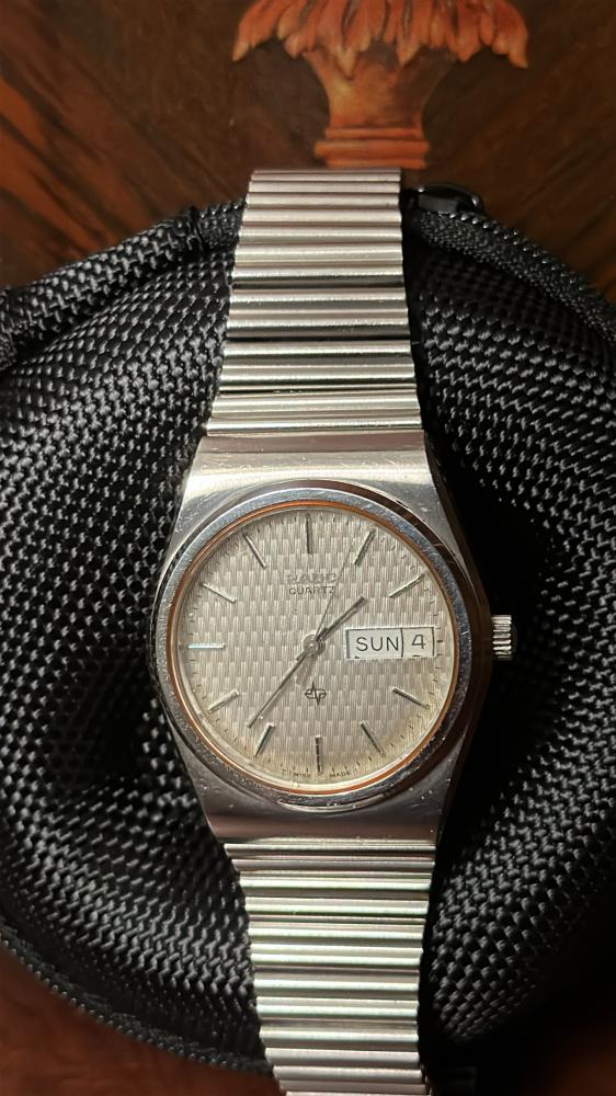 Rado Men Wristwatch Silver Round Silver Quartz Work 501107