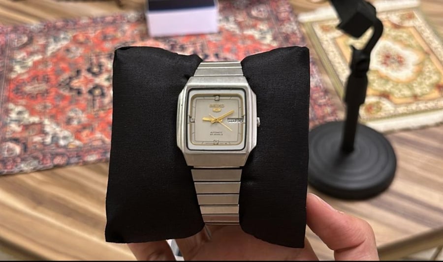 Seiko 5 white square