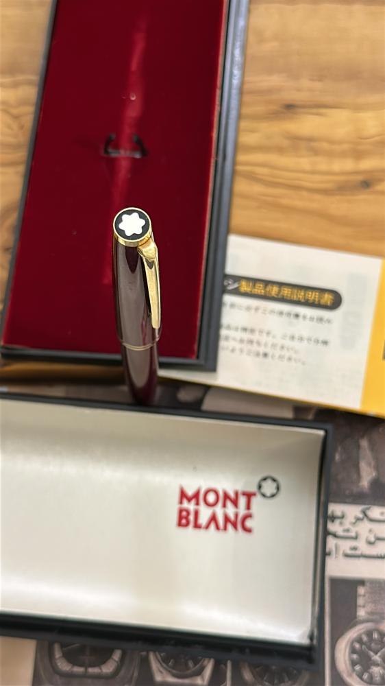 قلم رجالي مونت بلانك | MONT BLANC *
