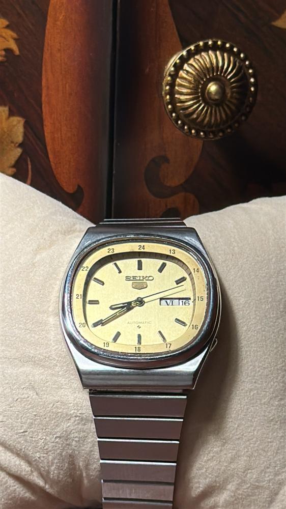 سيكو ٥ ذهبي كلاسيكي | Seiko 5