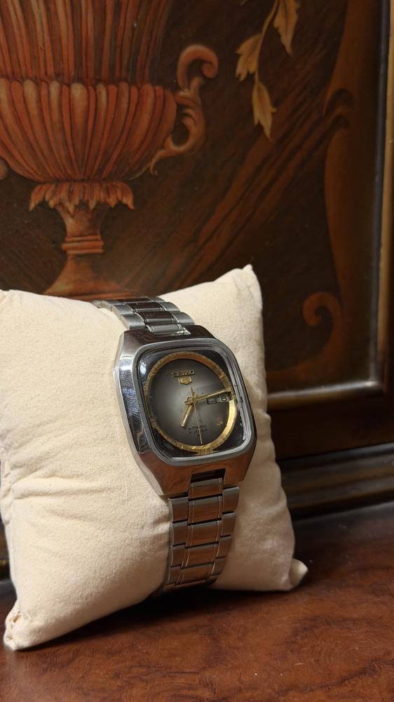 سيكو ٥ تلفاز | Seiko 5 Tv مذهب