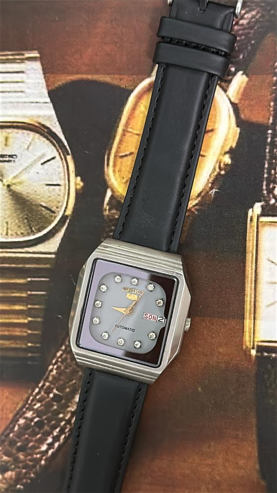 سيكو ٥ فنتج جلد | Seiko 5 Leather Vintage