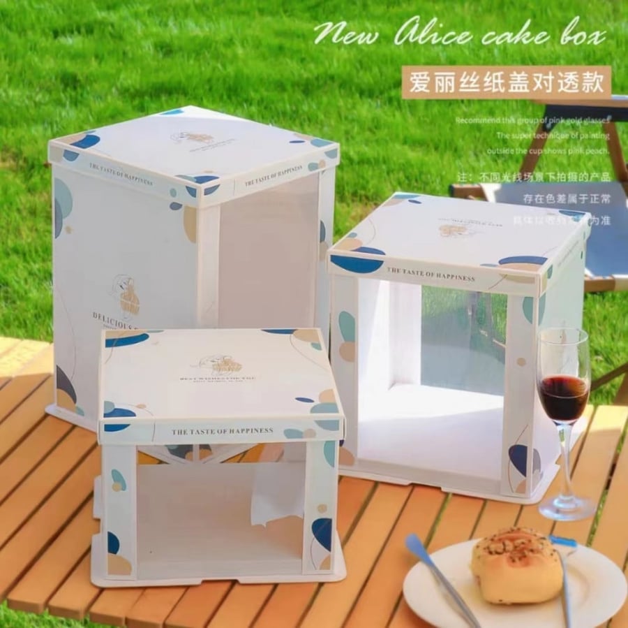 Box of high cake with two windows and two-tone base (10 pieces)