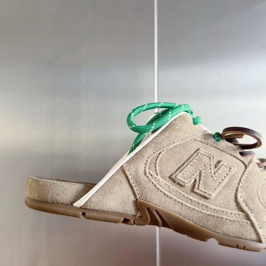 New balance  slippers