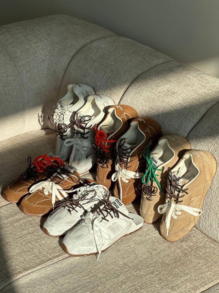 New balance shoes