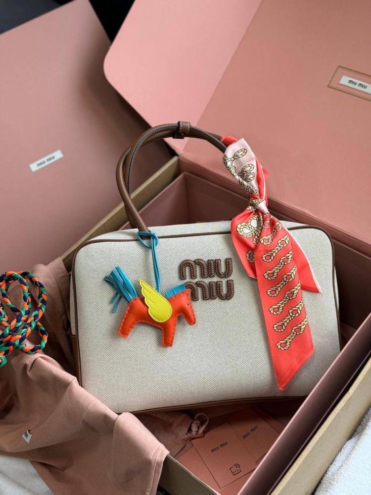 Miumiu bag