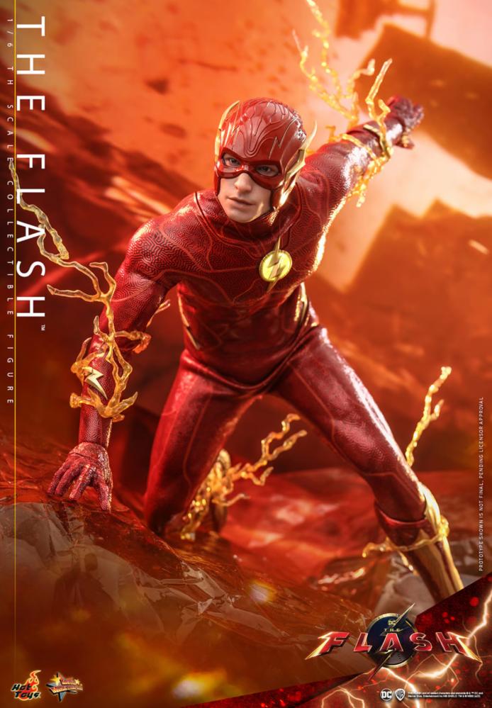 Hot Toys MMS713B The Flash 1/6 The Flash Special Edition