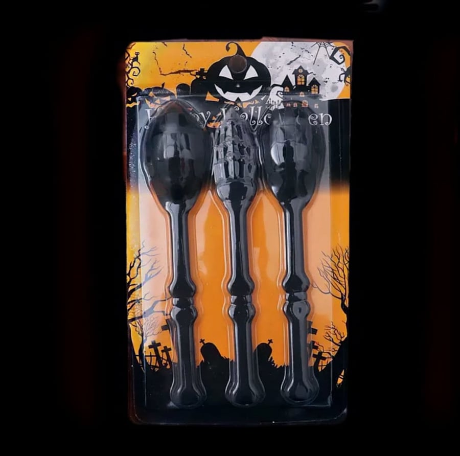 Halloween cutlery set