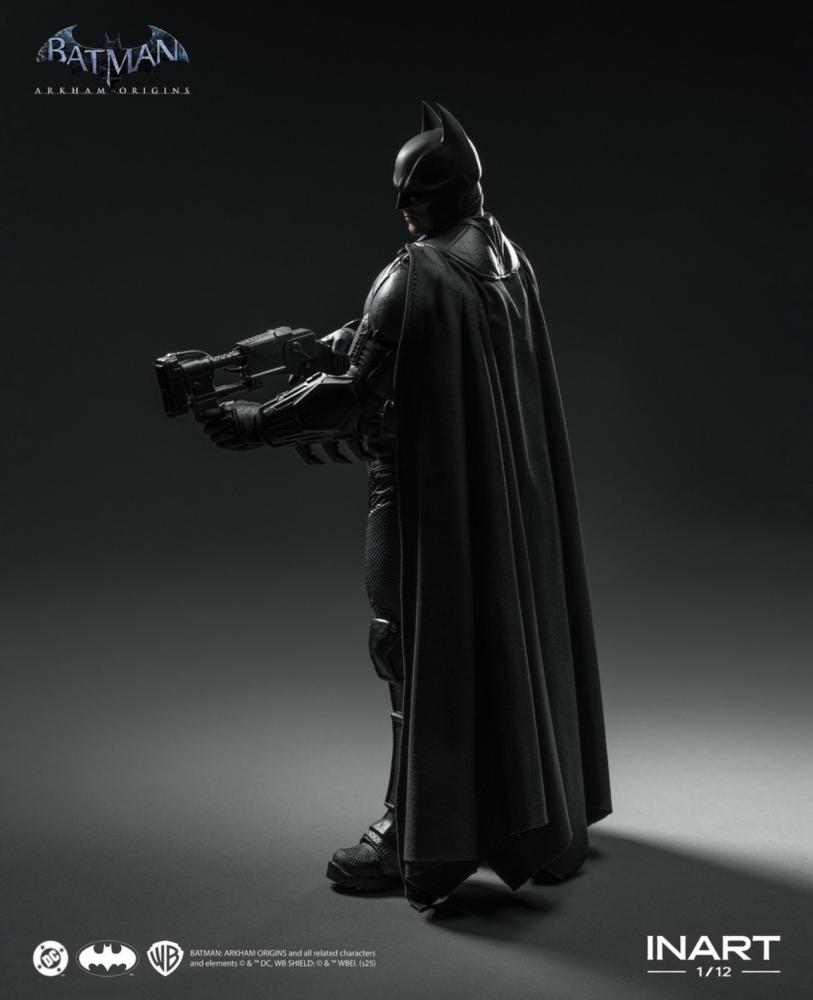 INART 1/12 THE BATMAN (ARKHAM ORIGINS) FIGURE MAG G0003