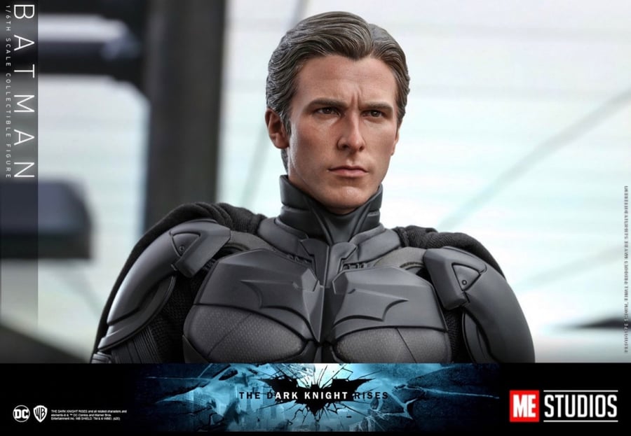 Batman Sixth Scale Figure by Hot Toys DX Series - The Dark Knight Rises