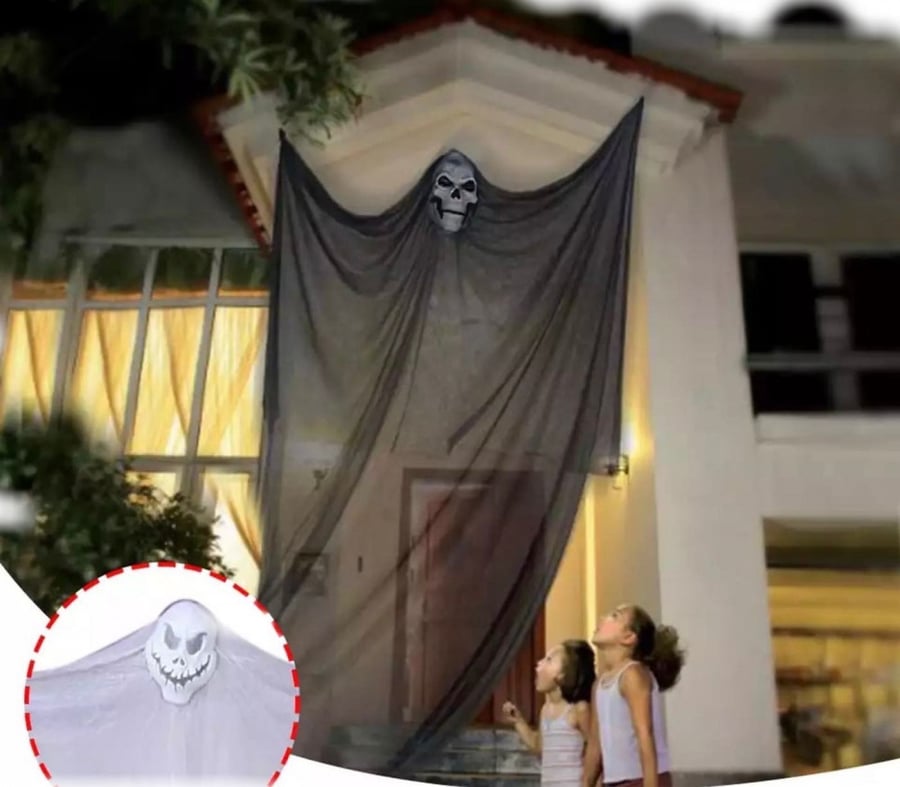 Hanging flying ghost