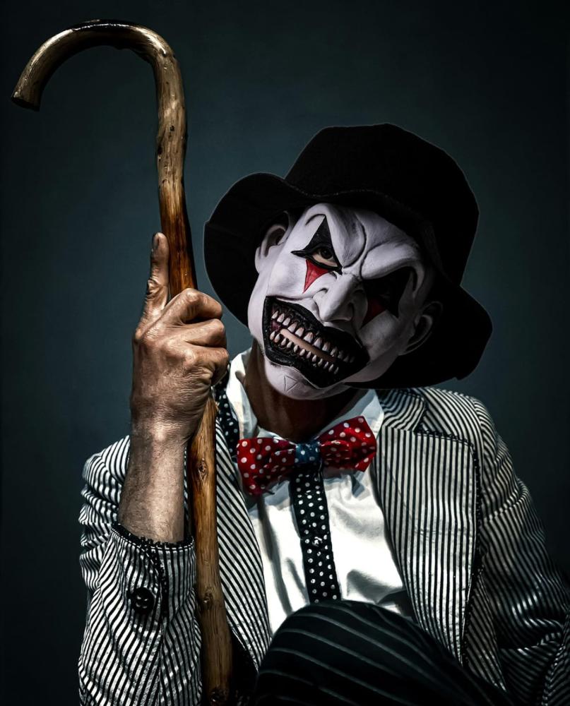 The jester mask latex with hat