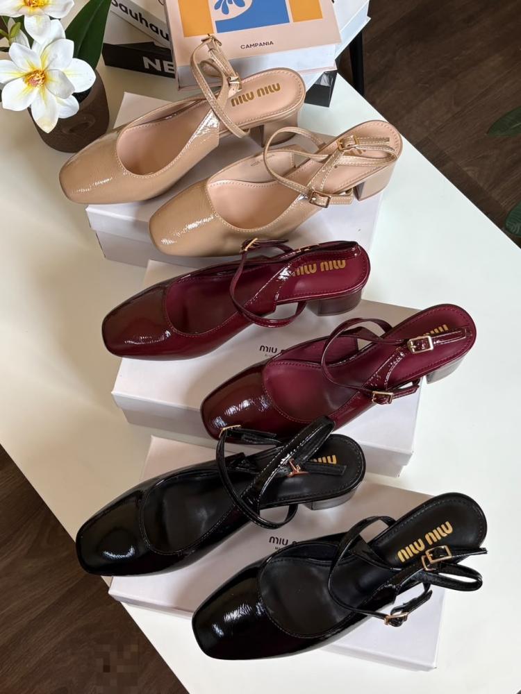 كعب ميو ميو  MIU MIU عودي ماستر كوالتي