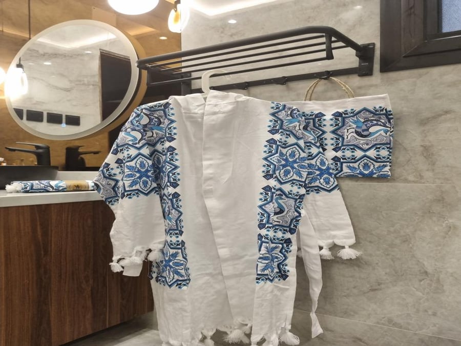 طقم روب حمام ٦ قطع