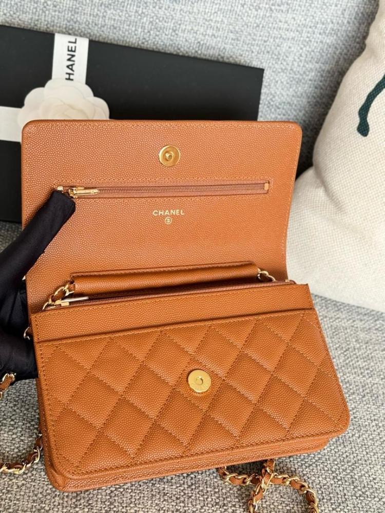 CLASSIC WALLET ON CHAIN - جملي