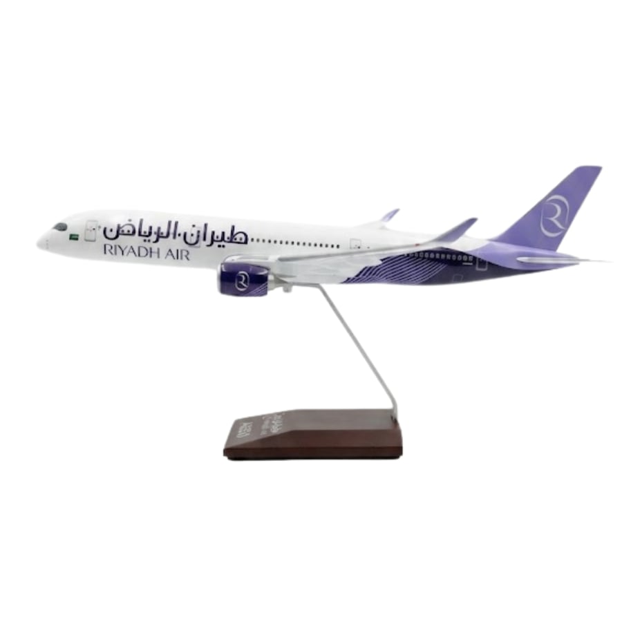 مجسم طائرة " RIYADH AIR - طيران الرياض "  Boeing 787-9 Dreamliner - مقاس 47cm