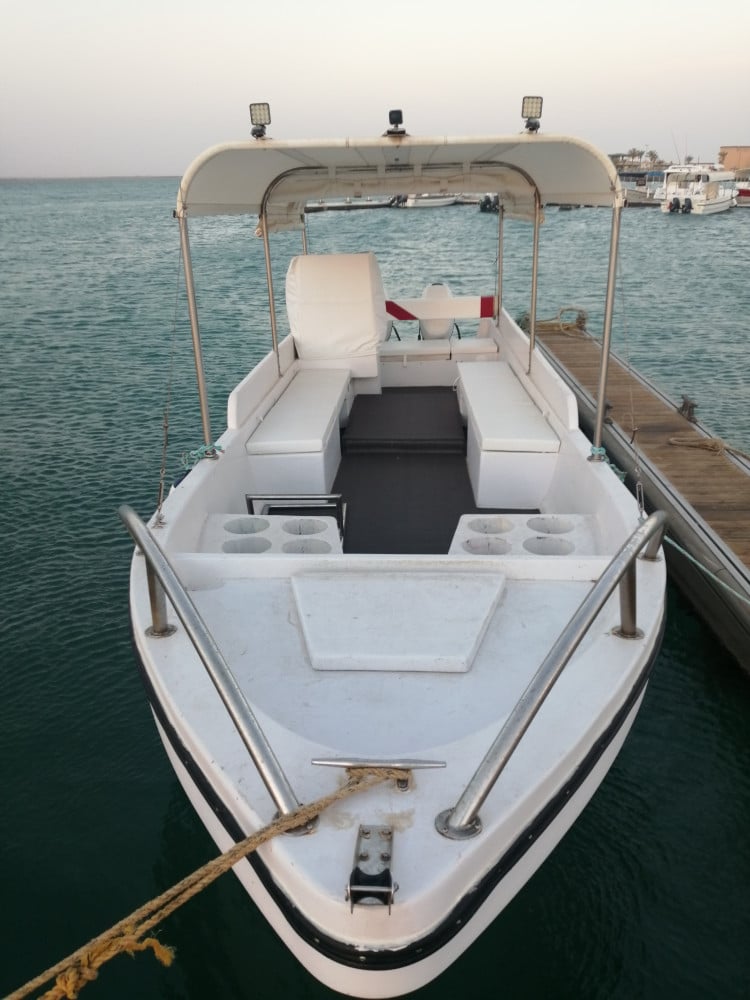 Private boat diving trip for 3 people