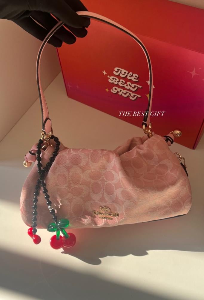 Coach Faye Shoulder Bag 20cm