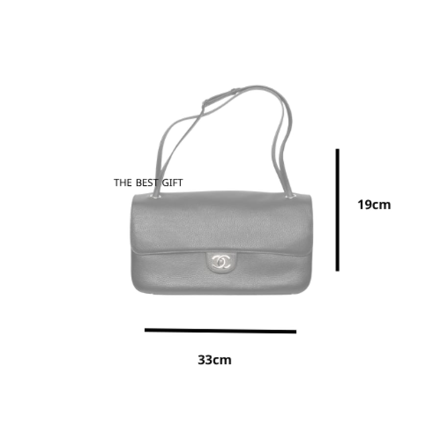 Chanel Maxi Flap Bag 33cm