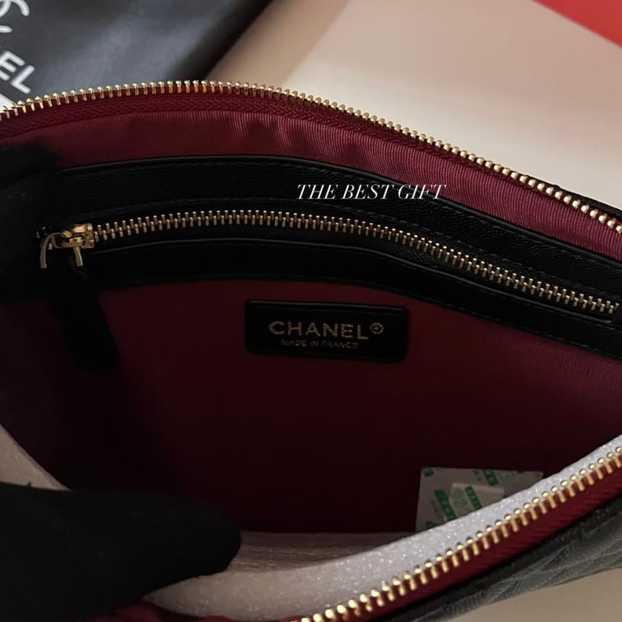 pouch chanel