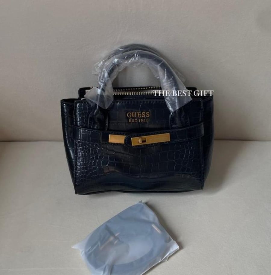 guess bag