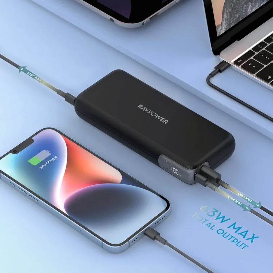 بطارية متنقلة راف باور بقوة 70 واط بسعة 20000 ملي منفذين تايب سي ومنفذ USB-A - اسود