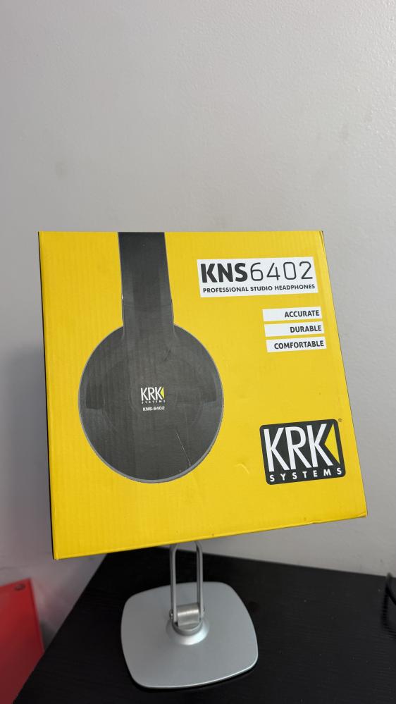 سماعات رأس كيه ان اس ستوديو للمزج والاتقان من كيه ار كيه KNS 6402، أسود (KNS-6402)