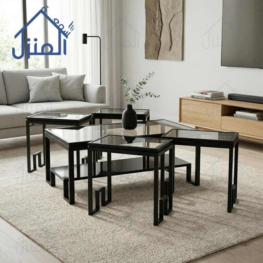 طقم طاولات قهوة مودرن متداخلة 5 قطع زجاج مع هيكل معدني أسود تصميم عملي