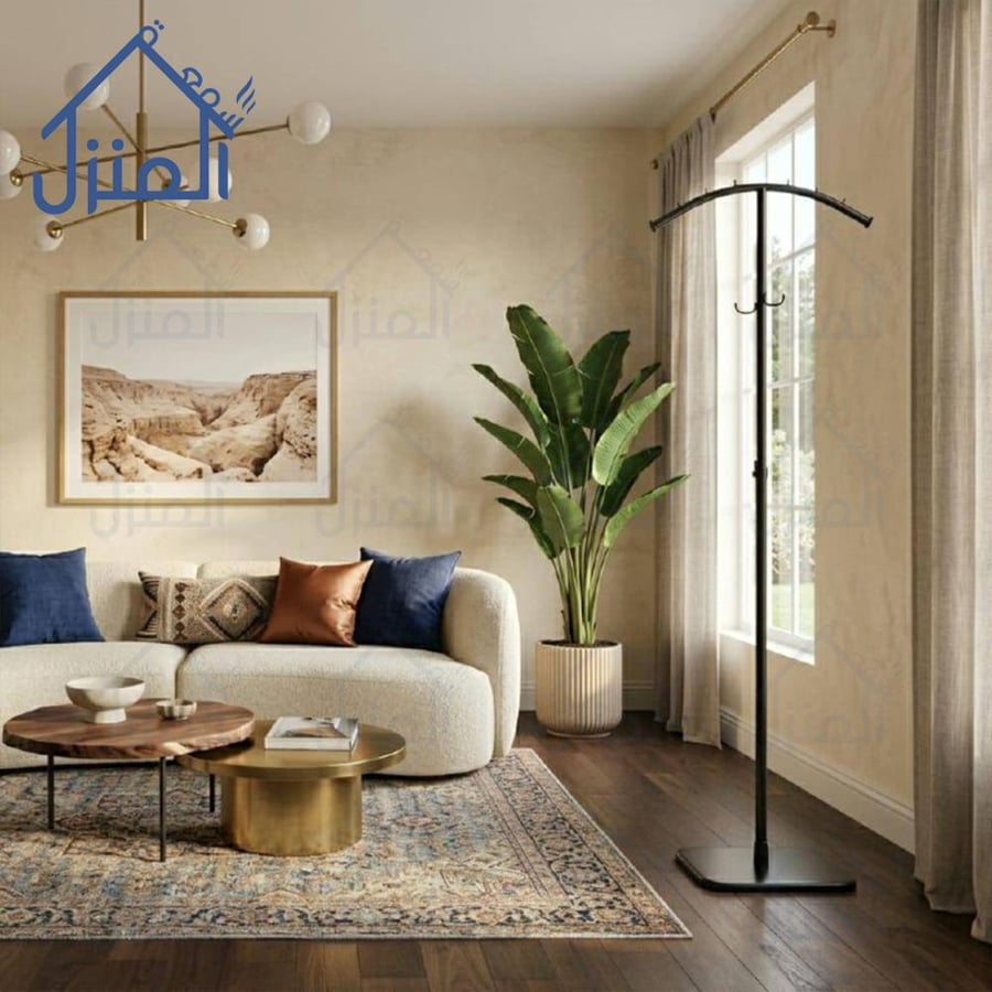 استاند تعليق ملابس وعبايات بتصميم مودرن أنيق وقاعدة ثابتة