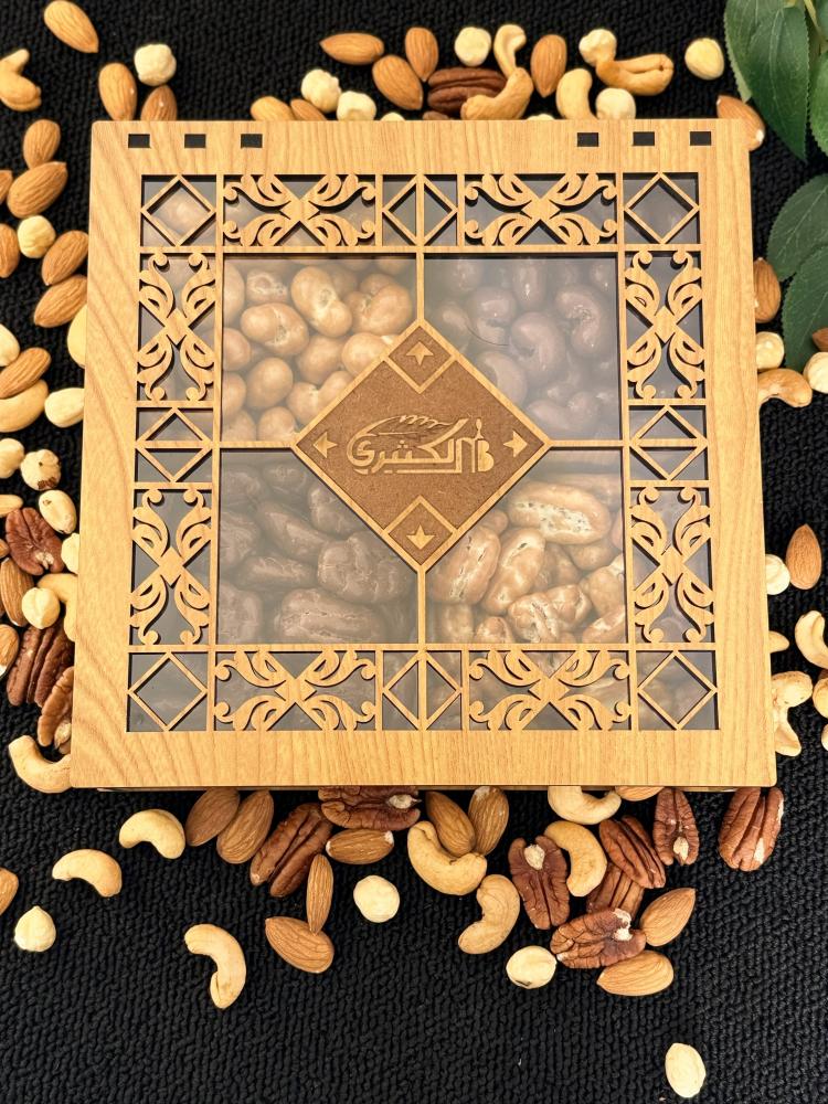 علبة شوكولاته حجم وسط