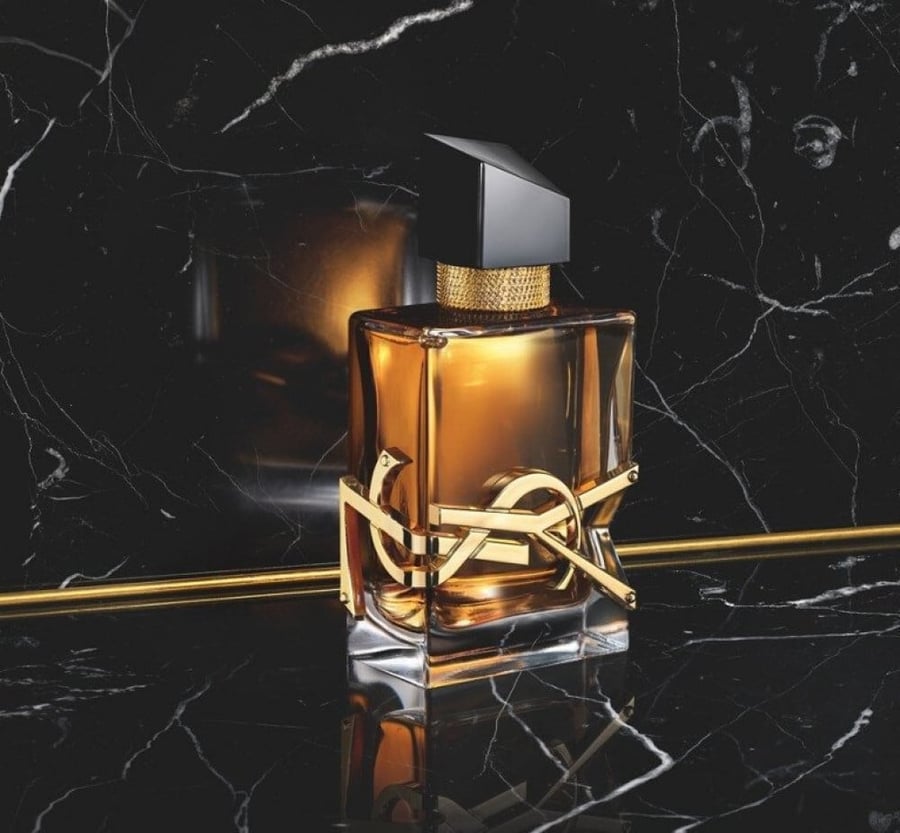 عطر ايف سان لوران ليبر او دو بارفيوم انتنس 90مل