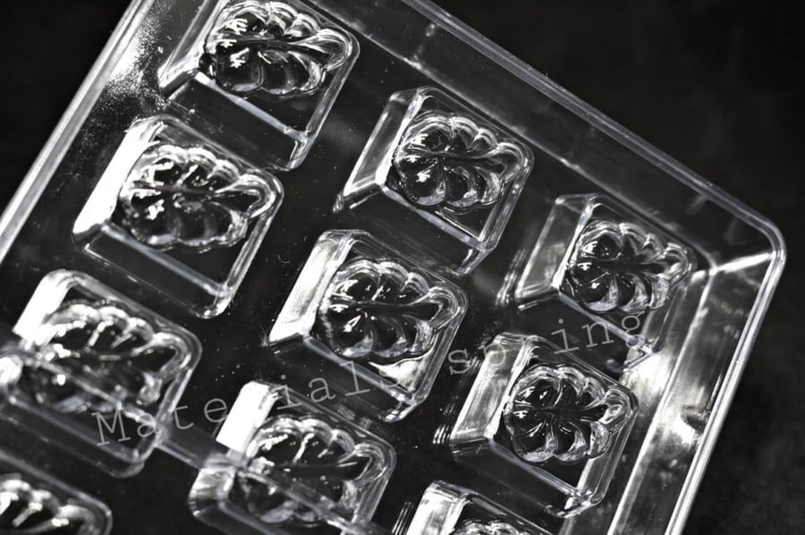 Acrylic square molds in the shape of a leaf - 220724 - 22530