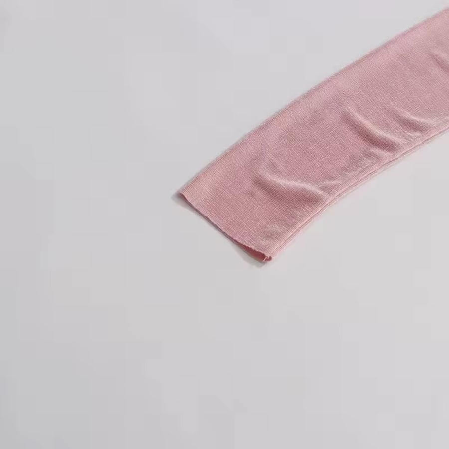 فستان استريتش وردي مكسر طويل بكم طويل