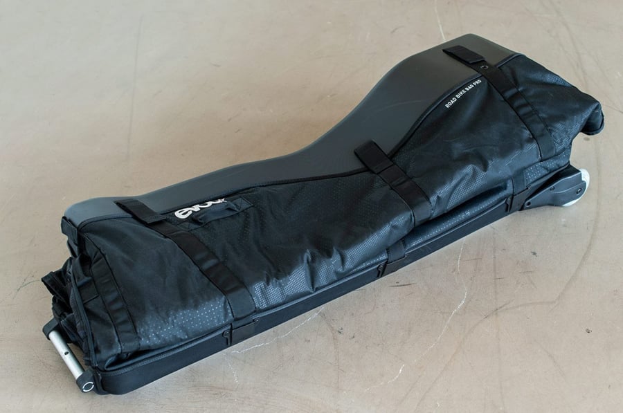 شنطة سفر Evoc Road Travel Bike Bag Pro Black