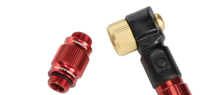 توصيلة للمنفاخ  ABS-1 PRO HP CHUCK من ليزاين | LEZYNE