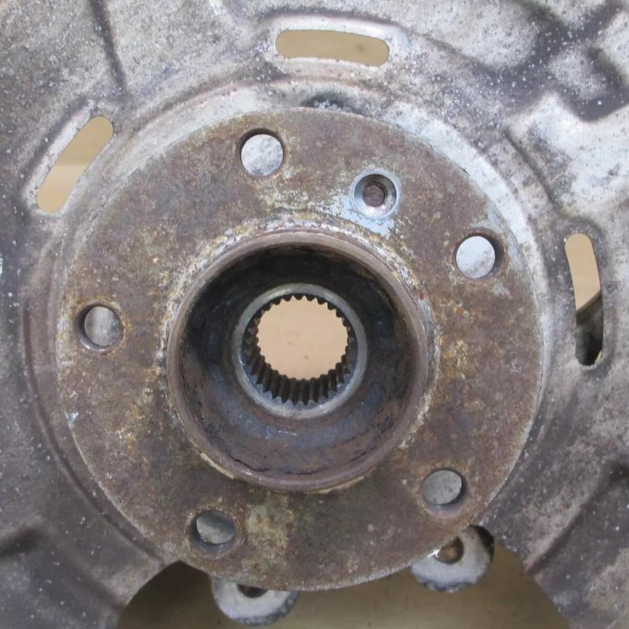 مجموعة محور خلفي يمين BMW F10 520 528 535 550