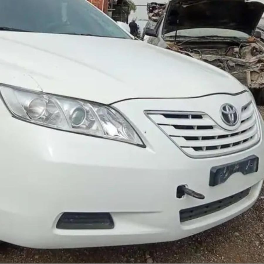 مقبض خارجي باب السائق تويوتا كامري 2007 2011