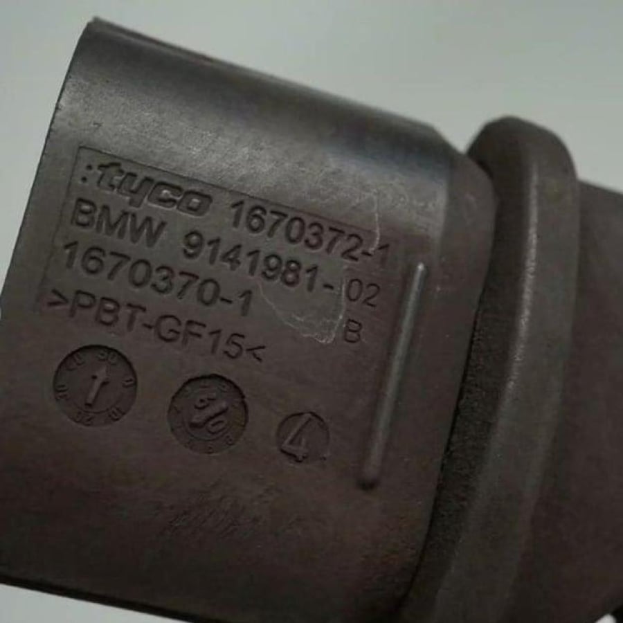 مقص خلفي علوي جهة اليسار EN6082T6 BMW 5 Series F01 F02 F10 2011 2016
