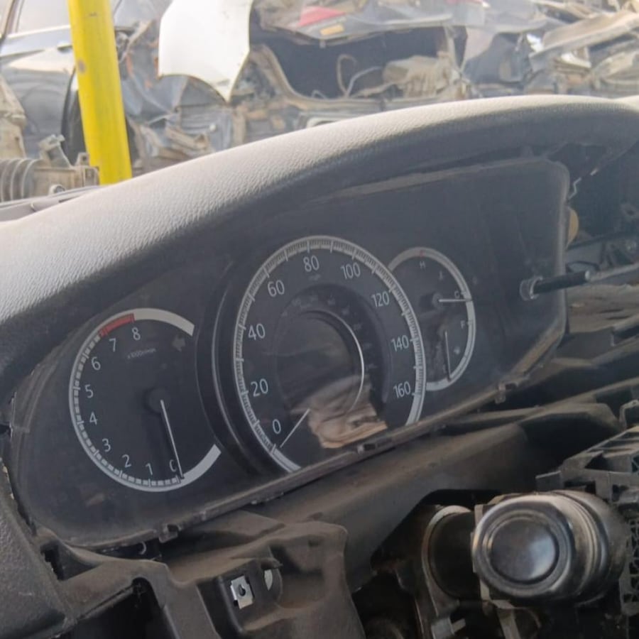 عدادات السرعة هوندا أكورد 2013 2017