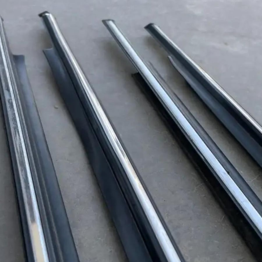 مسطرة باب السائق تويوتا كامري 1998 2002